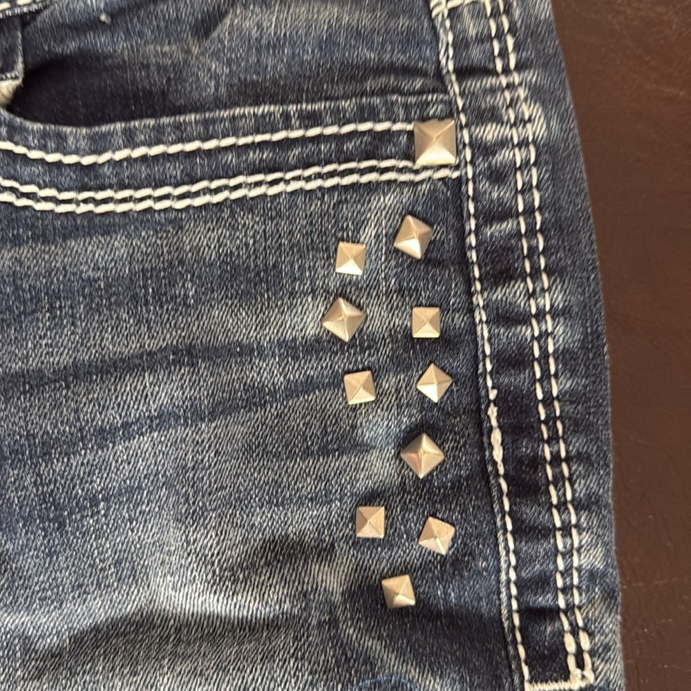 Maurices jeans - Picture 3 of 9